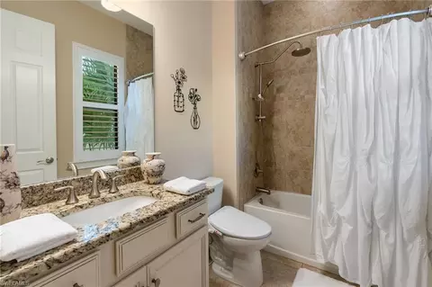 Bath - 1609 Mockingbird Dr, Naples, FL 34120 photo 2 of 3