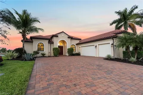 Exterior - 1609 Mockingbird Dr, Naples, FL 34120 photo 2 of 6