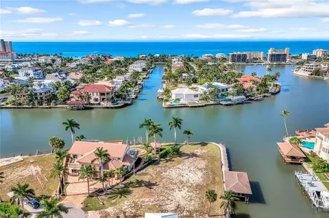 357 Germain Ave, Naples, FL 34108 photo 7
