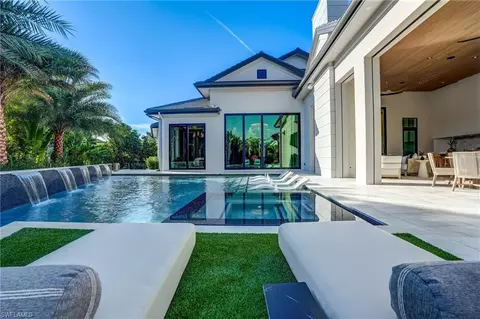 Exterior - 436 Putter Point Ct, Naples, FL 34103 photo 12 of 13