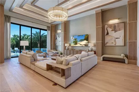 Living - 436 Putter Point Ct, Naples, FL 34103 photo 2 of 4