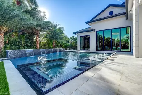 Exterior - 436 Putter Point Ct, Naples, FL 34103 photo 13 of 13