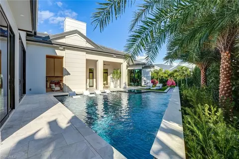 Exterior - 436 Putter Point Ct, Naples, FL 34103 photo 5 of 13