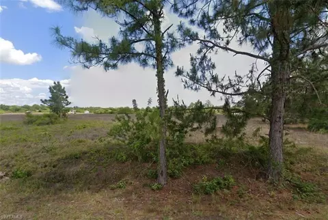 1510 Robert Ave, Lehigh Acres, FL 33972
