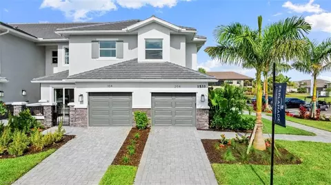 15339 Giardino Dr #11-204, Naples, FL 34114