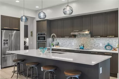 Kitchen - 14844 Dockside Ln, Naples, FL 34114 photo 2 of 4