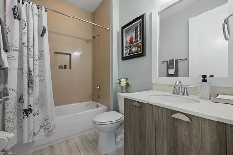 Bath - 14844 Dockside Ln, Naples, FL 34114 photo 6 of 6