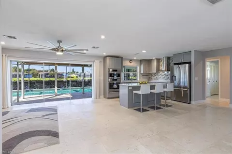 Kitchen - 4590 Eagle Key Cir, Naples, FL 34112 photo 6 of 6