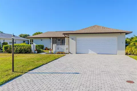 Exterior - 4590 Eagle Key Cir, Naples, FL 34112 photo 4 of 9