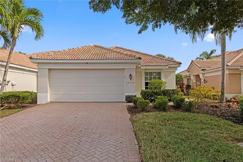 10037 Colonial Country Club Blvd, Fort Myers, FL 33913