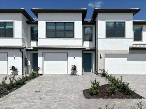27831 Solis Grande Dr, Bonita Springs, FL 34135
