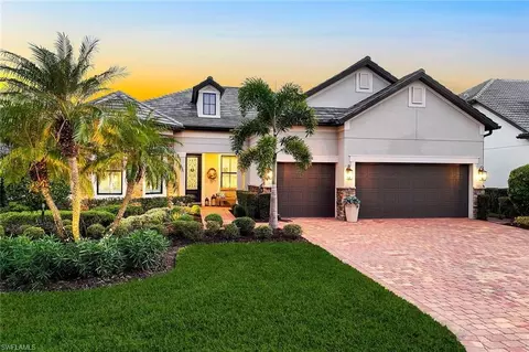 9328 Surfbird Ct, Naples, FL 34120