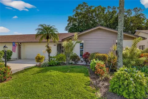 314 Reynolds Ct, Naples, FL 34112