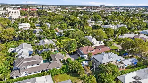 245 5th St N, Naples, FL 34102 photo 9