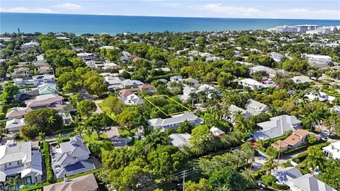 245 5th St N, Naples, FL 34102 photo 11