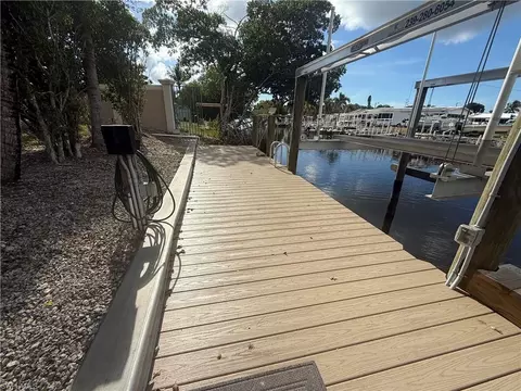 13407 Snook Cir, Naples, FL 34114 photo 6