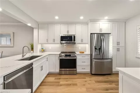 Kitchen - 7772 Emerald Cir #101, Naples, FL 34109 photo 1 of 4