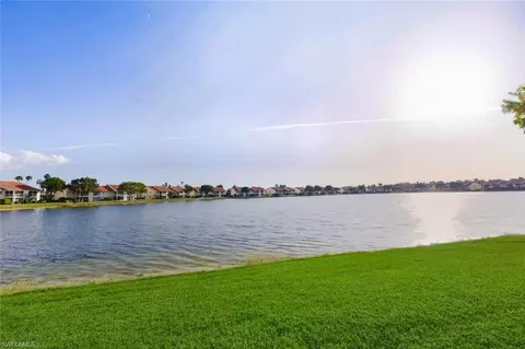 View/Area - 7772 Emerald Cir #101, Naples, FL 34109 photo 2 of 2
