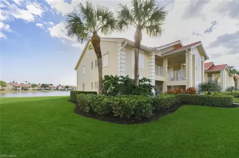 Exterior - 7772 Emerald Cir #101, Naples, FL 34109 photo 2 of 5