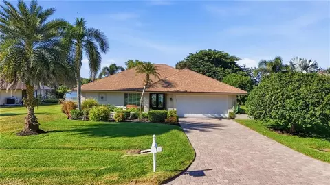 18007 Royal Hammock Blvd, Naples, FL 34114