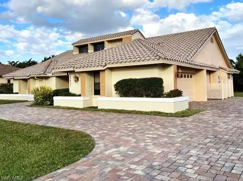 28432 Las Palmas Cir, Bonita Springs, FL 34135