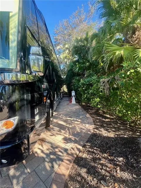 5003 Coach Ln, Naples, FL 34114 photo 9