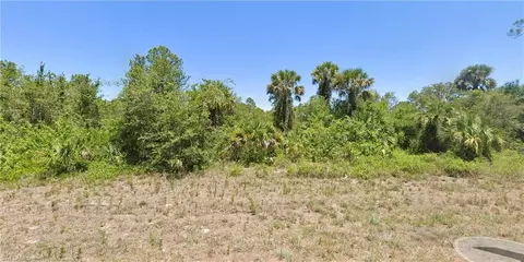 523 Spray Dr, Labelle, FL 33935