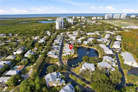 688 Wiggins Lake Dr #201, Naples, FL 34110