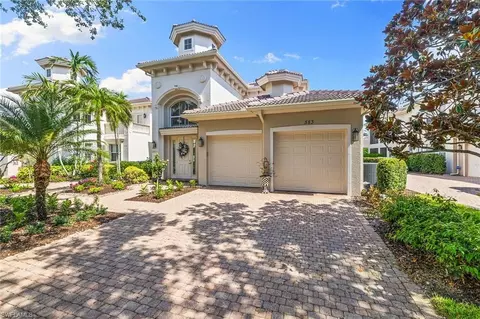 583 Avellino Isles Cir #202, Naples, FL 34119
