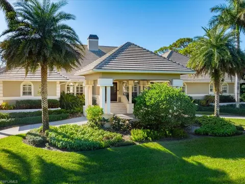 106 Eugenia Dr, Naples, FL 34108