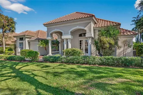 24991 Goldcrest Dr, Bonita Springs, FL 34134