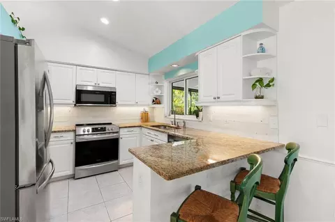 Kitchen - 4523 Robin Ave, Naples, FL 34104 photo 1 of 2