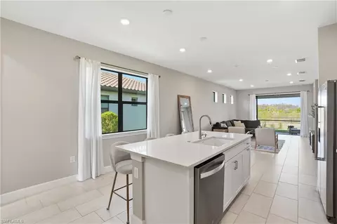 Kitchen - 20064 Kingmont Dr, Estero, FL 33928 photo 3 of 4