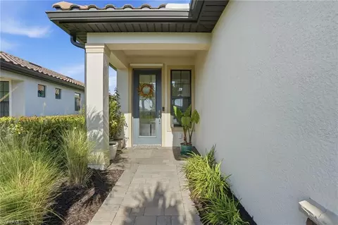 Exterior - 20064 Kingmont Dr, Estero, FL 33928 photo 2 of 5