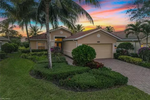 9197 Campanile Cir, Naples, FL 34114