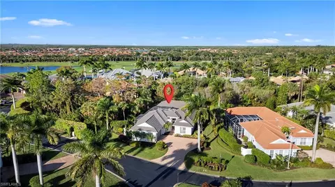 View/Area - 538 Eagle Creek Dr, Naples, FL 34113 photo 2 of 10