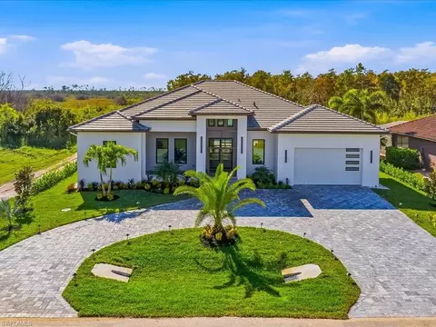 18433 Royal Hammock Blvd, Naples, FL 34114