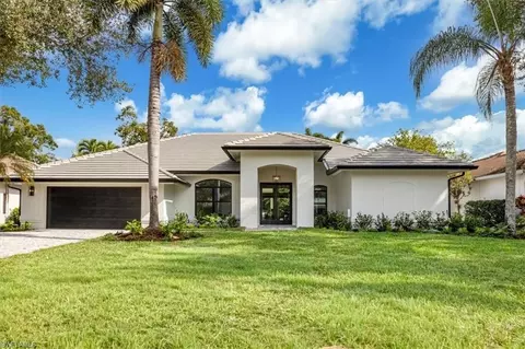 226 Monterey Dr, Naples, FL 34119