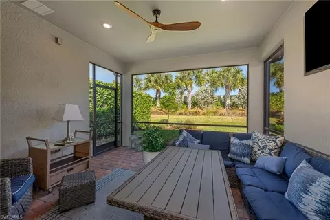 12390 Canal Grande Dr, Fort Myers, FL 33913