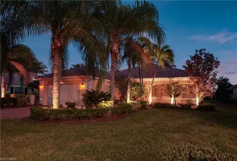 8008 Wilfredo Ct, Naples, FL 34114