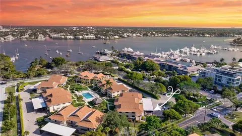 1100 9th St S #C201, Naples, FL 34102