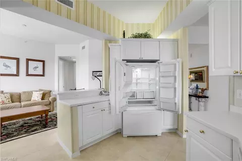 Kitchen - 410 Flagship Dr #PH06, Naples, FL 34108 photo 3 of 3