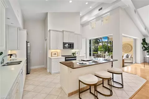 Kitchen - 416 3rd Ave N, Naples, FL 34102 photo 3 of 5