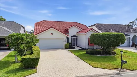 712 Lambton Ln, Naples, FL 34104