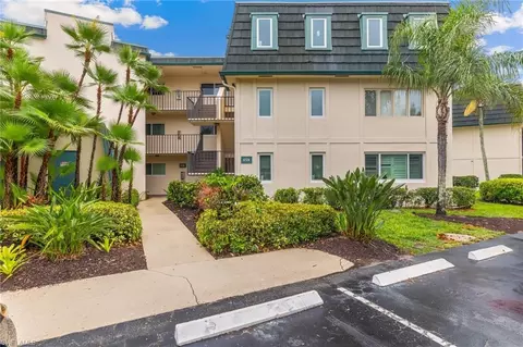 Exterior - 1724 Bald Eagle Dr #512C, Naples, FL 34105 photo 2 of 3