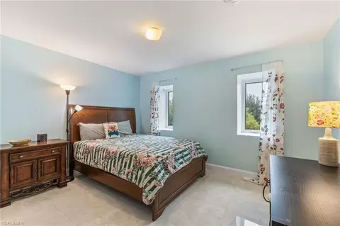 Bedroom - 1724 Bald Eagle Dr #512C, Naples, FL 34105 photo 1 of 2
