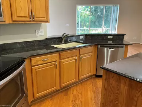 Kitchen - 135 Glen Eagle Cir, Naples, FL 34104 photo 3 of 4