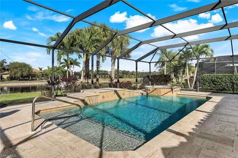 9103 Graphite Cir, Naples, FL 34120