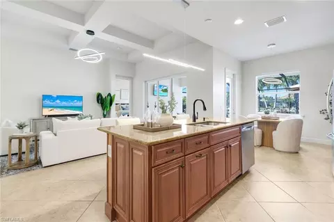 Kitchen - 9103 Graphite Cir, Naples, FL 34120 photo 2 of 6