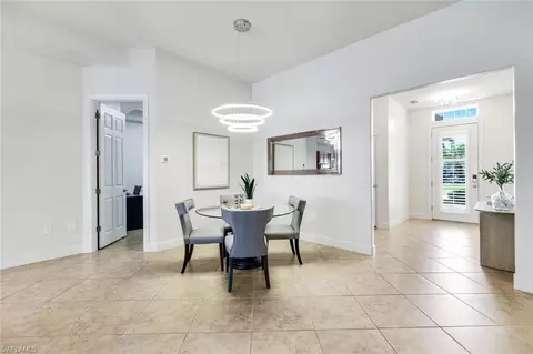 Dining - 9103 Graphite Cir, Naples, FL 34120 photo 4 of 4